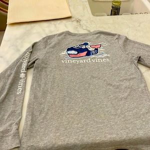 Vineyard Vines Kids long sleeve winter whale T-shirt